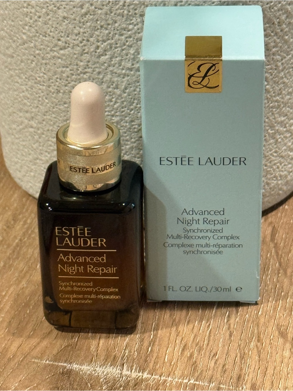 NIB Estée Lauder Advanced Night Repair Serum